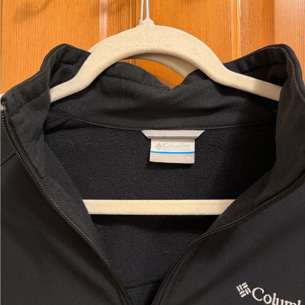 Columbia Soft-shell Jacket - Picture 2 of 5